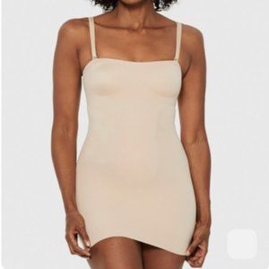 RUBY RIBBON Convertible Slip in NUDE